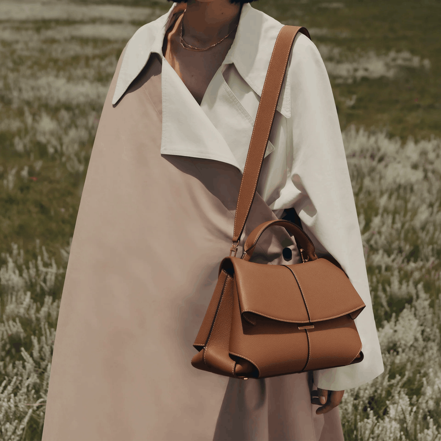 Elegant Leather Top Handle Bag