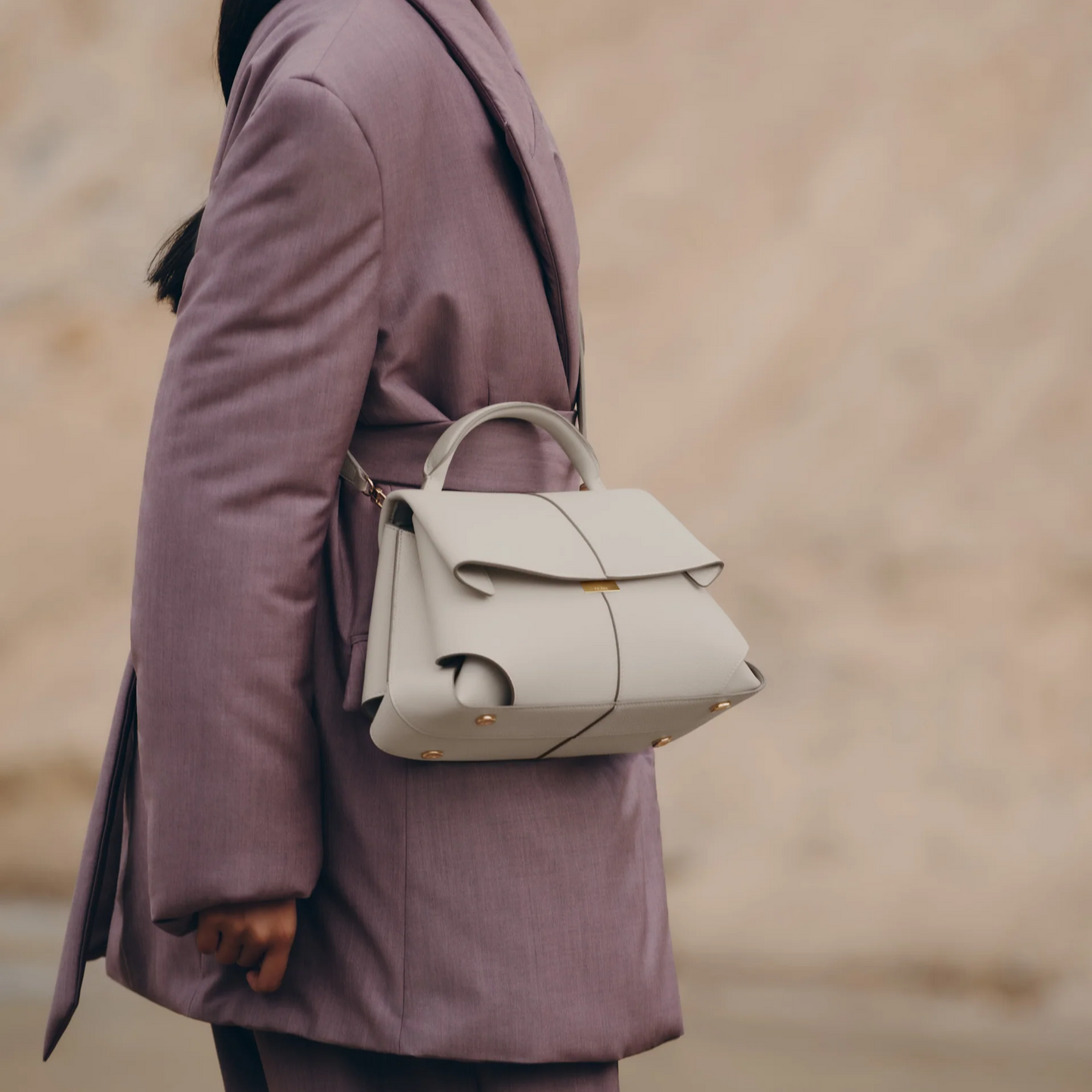 Elegant Ivory Leather Handbag