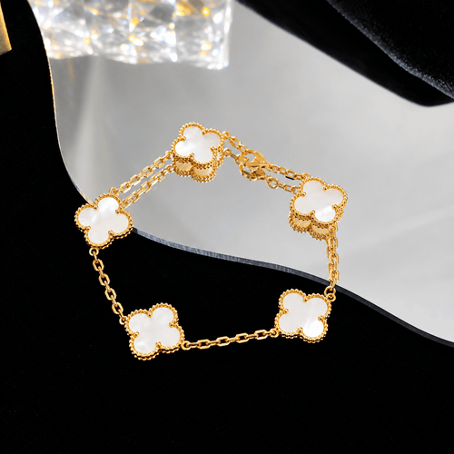 Ivory Bloom Clover Bracelet